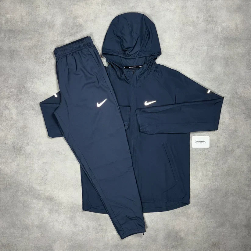 Conjunto de Treino NK Miler Tracksuit +BRINDE: 3 Pares Meia NK Cano Alto 🔥Black Friday🔥