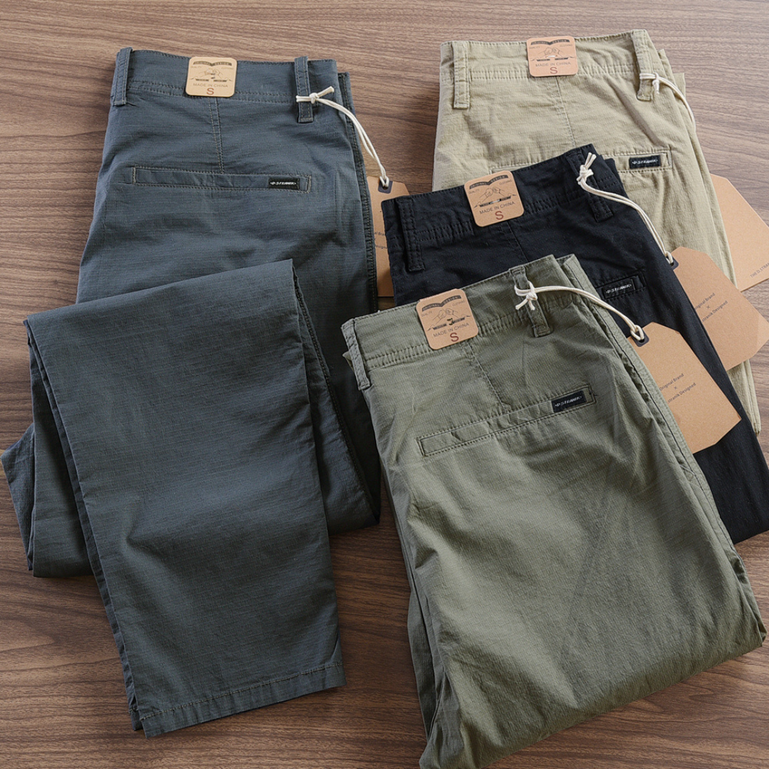 Calça Reta Masculina em Sarja [Kit 4 Unidades]!