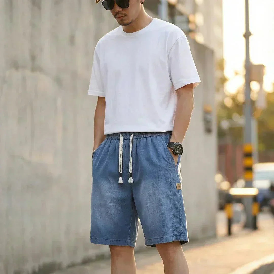 [Leve 4, Pague Só 2!] Bermuda Jeans Knox Masculina em Sarja de Algodão e Poliéster com Cós Elástico + BRINDES
